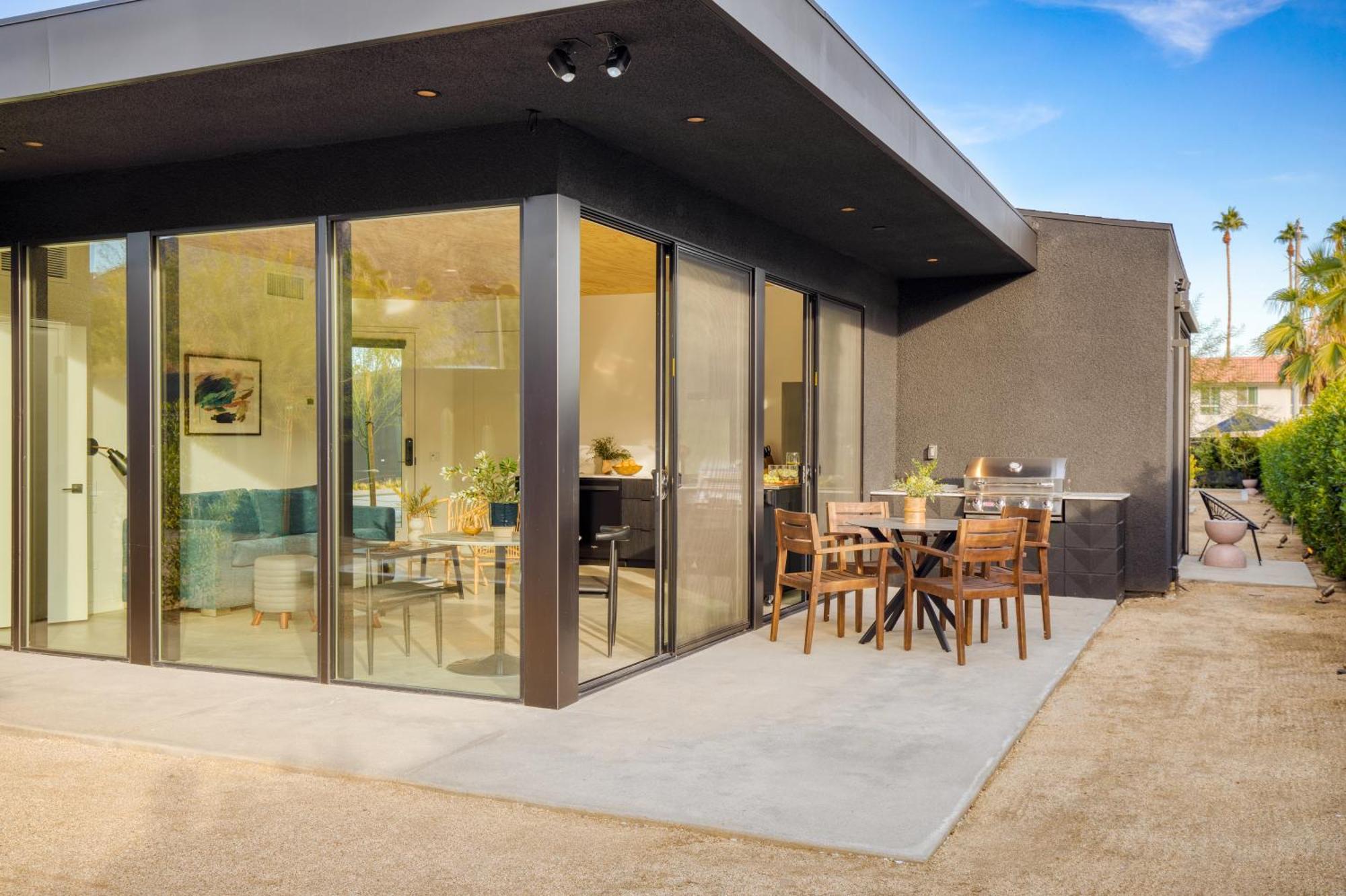 Blackhaus By Avantstay Ada Modern Rooms, Pool & Bbq 팜 스프링스 외부 사진