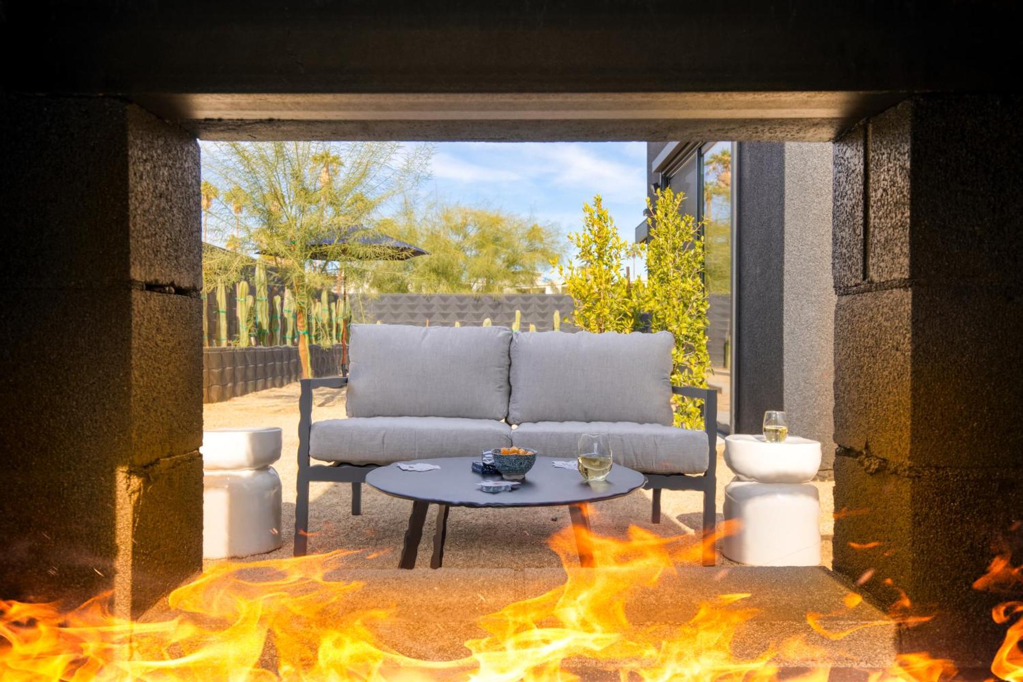 Blackhaus By Avantstay Ada Modern Rooms, Pool & Bbq 팜 스프링스 외부 사진