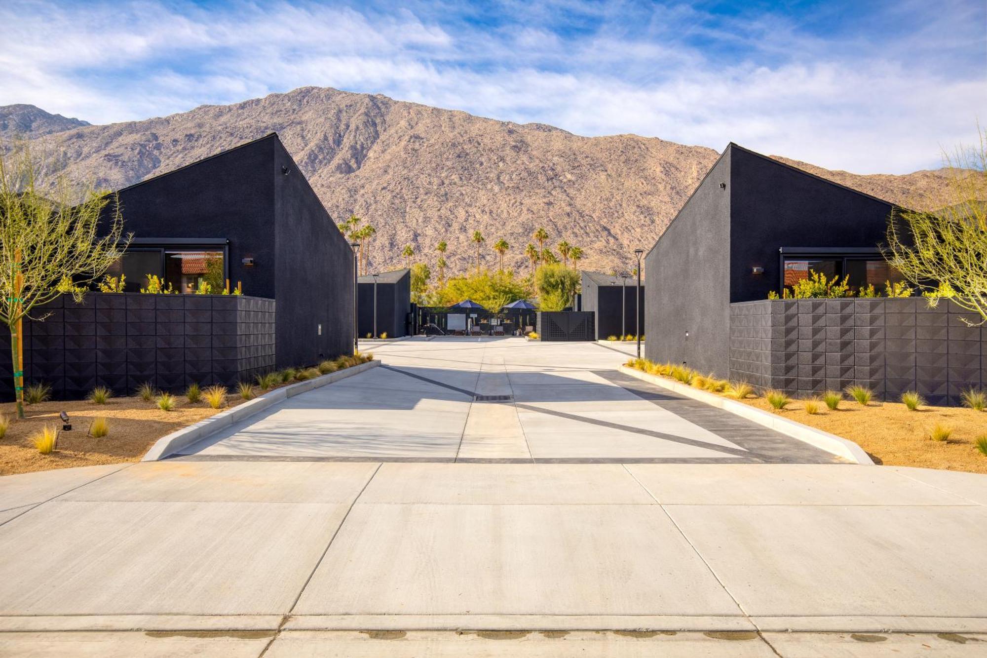 Blackhaus By Avantstay Ada Modern Rooms, Pool & Bbq 팜 스프링스 외부 사진